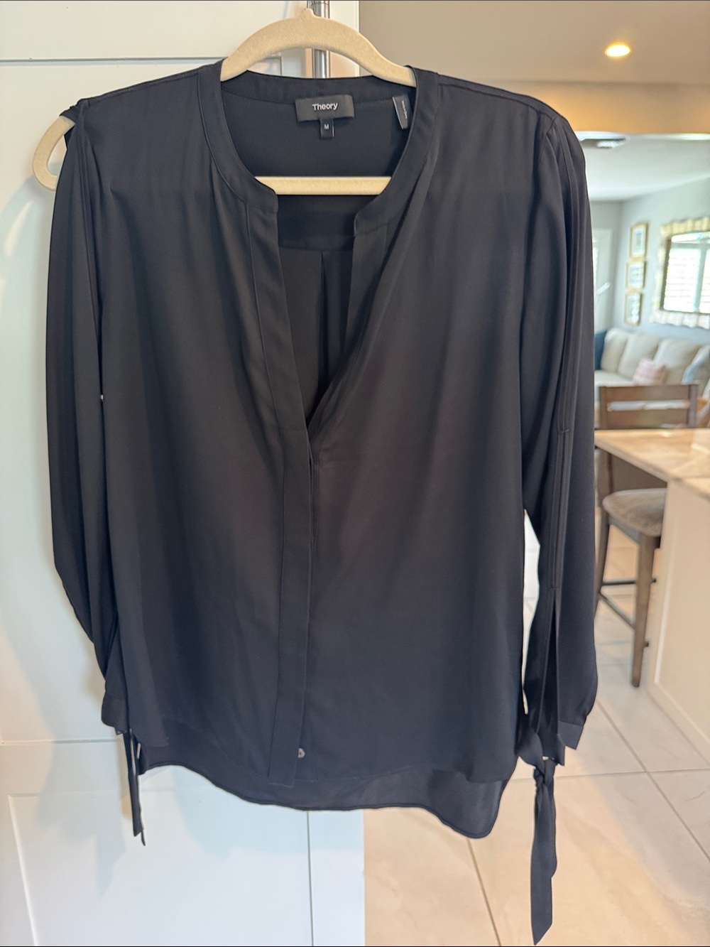 Theory Black Long-Sleeve V-Neck Tie-Cuff Blouse